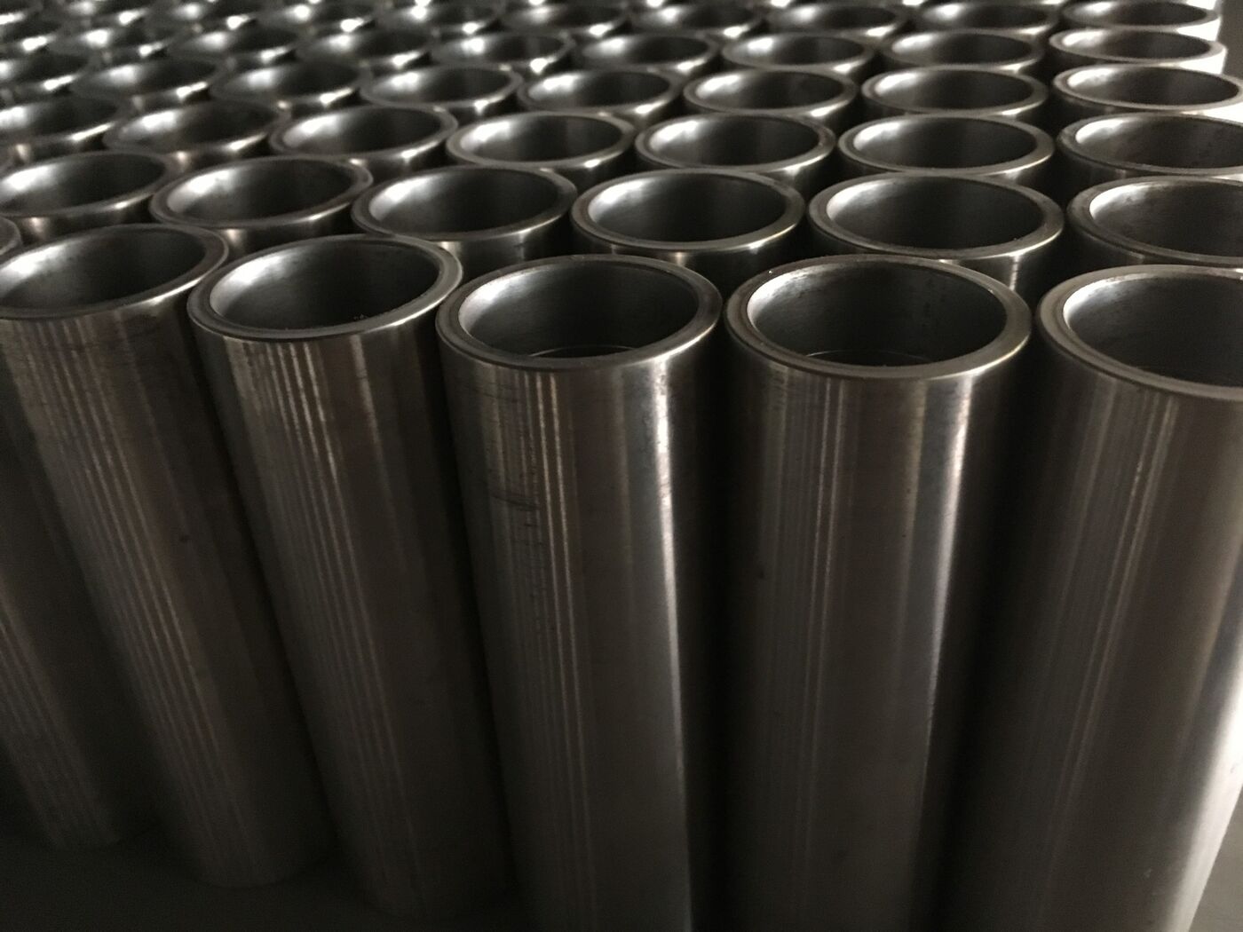 HVOF-coated cylindrical components with a dense, hard-finished wear surface