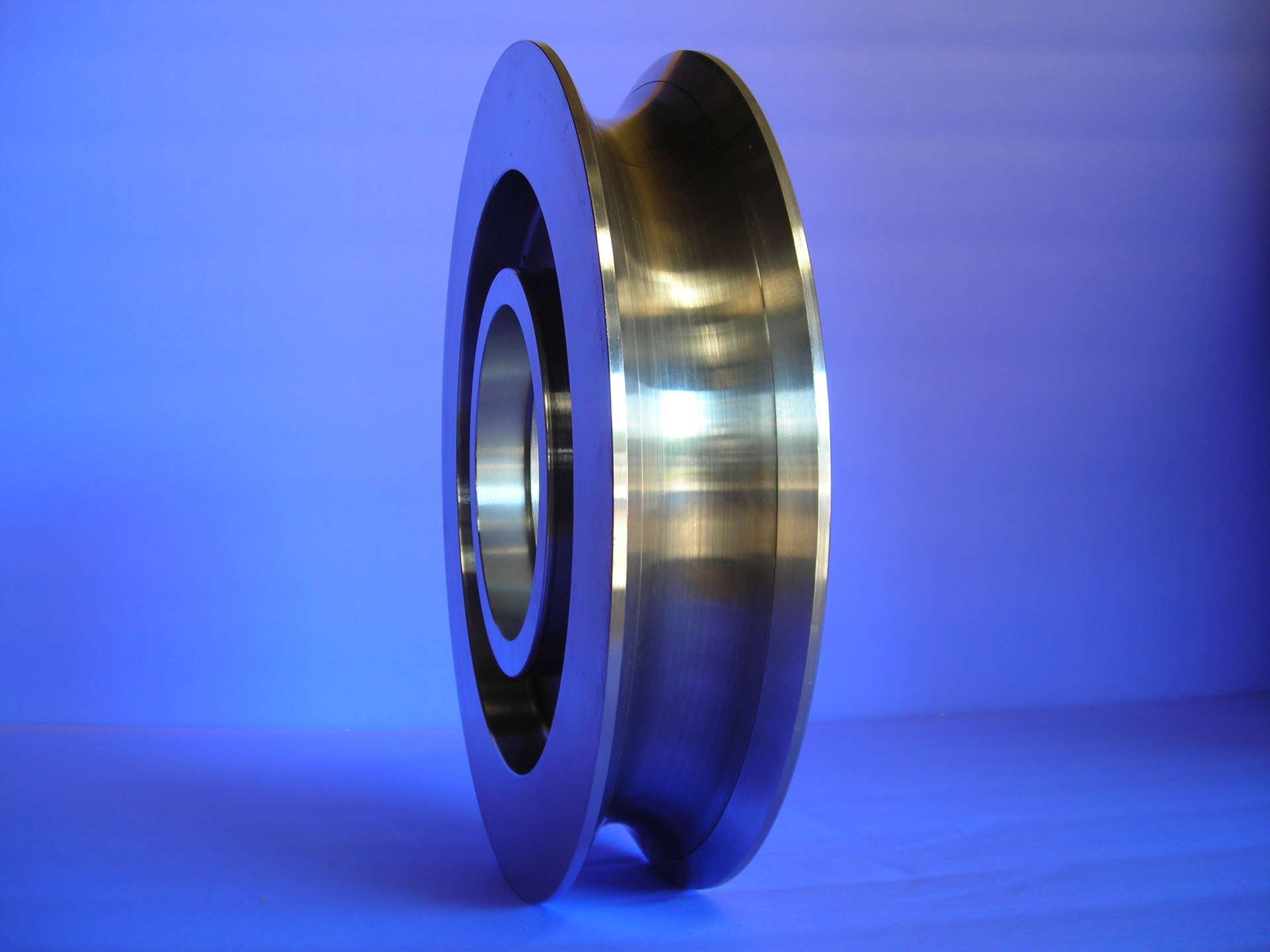 Solid tungsten carbide component manufactured at Parkway-Kew